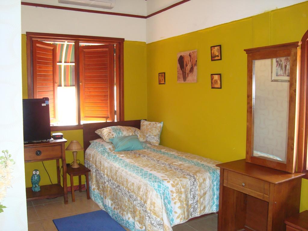 Fuego Mio Bed & Breakfast Santa Cruz Екстер'єр фото
